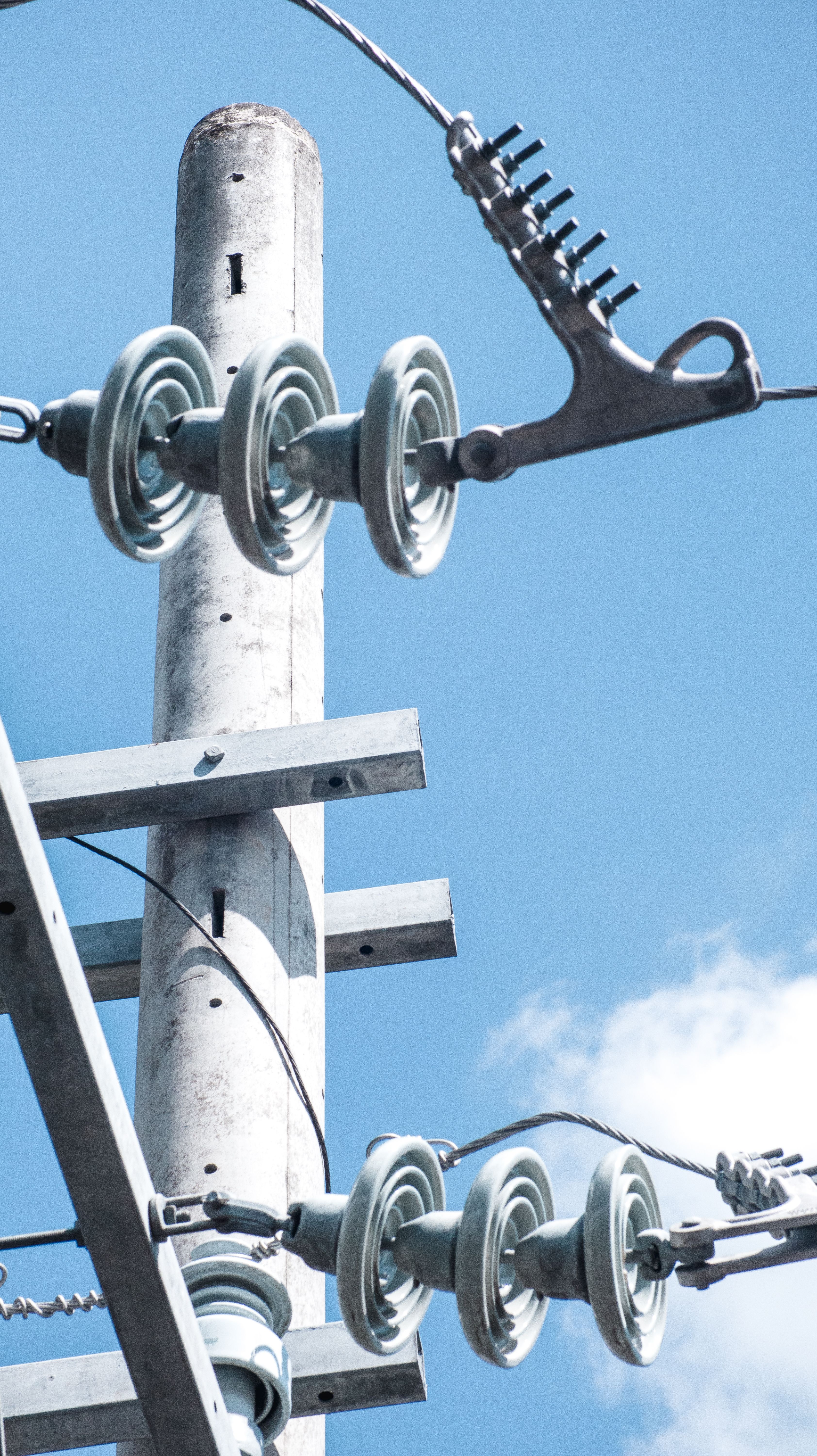 Residential home electrical wiring and outlet installation
